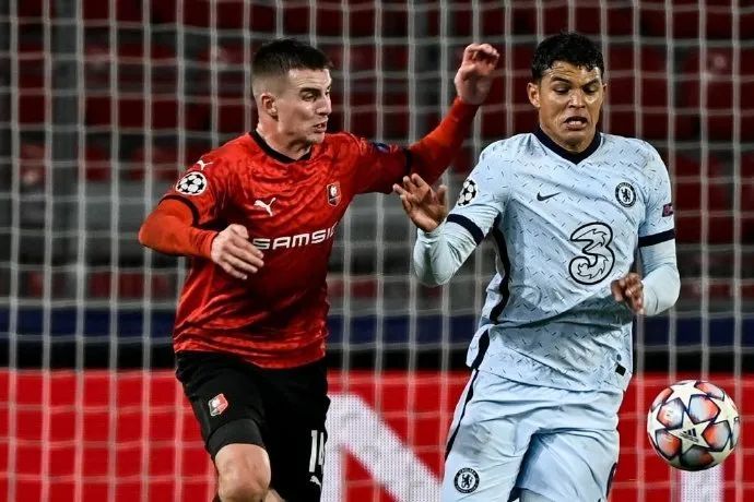 雷恩队逆袭平局，奋力拿下宝贵一分