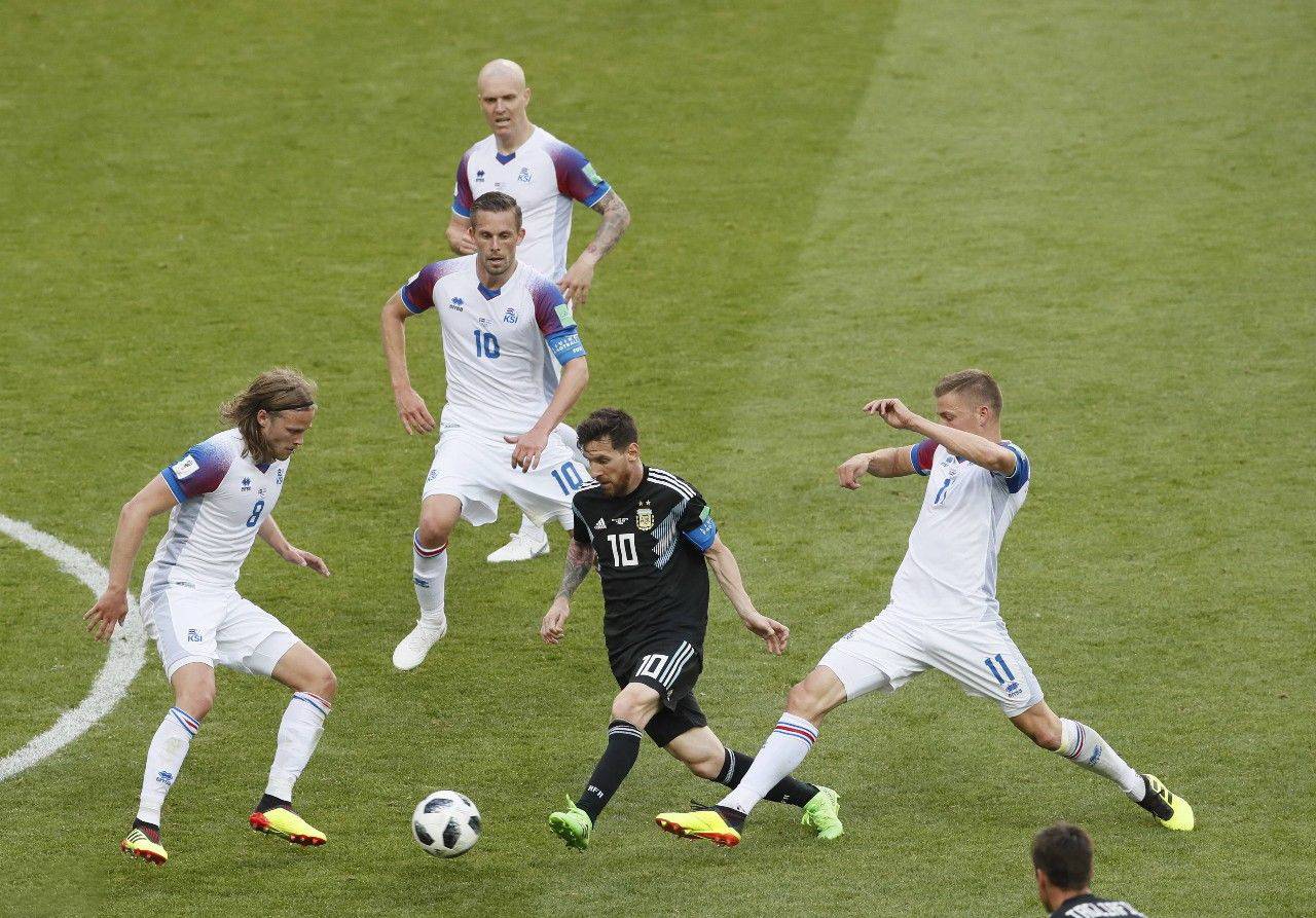 德国迎战冰岛,士气高昂备战 德国迎战冰岛,士气高昂备战