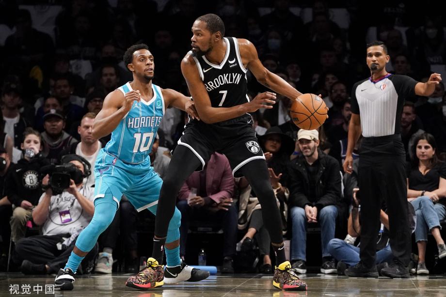 篮网迎来连胜,杜兰特状态火热助球队取胜 篮网迎来连胜,杜兰特状态火热助球队取胜