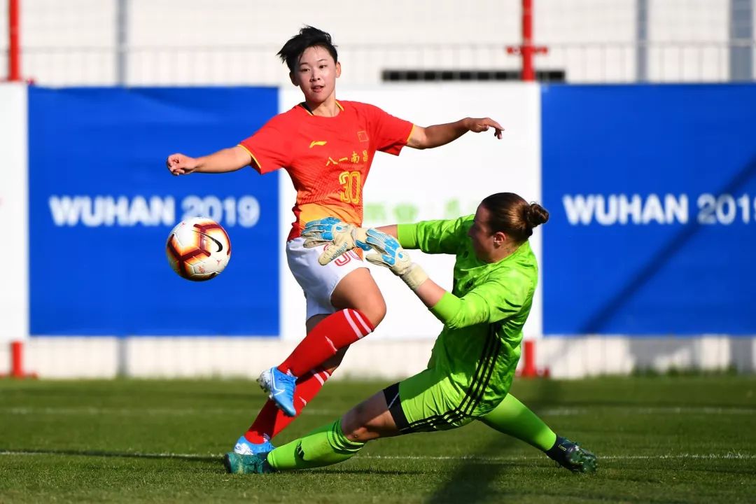 包含开门红,选手肆意崛起强势领跑的词条 包含开门红,选手肆意崛起强势领跑的词条