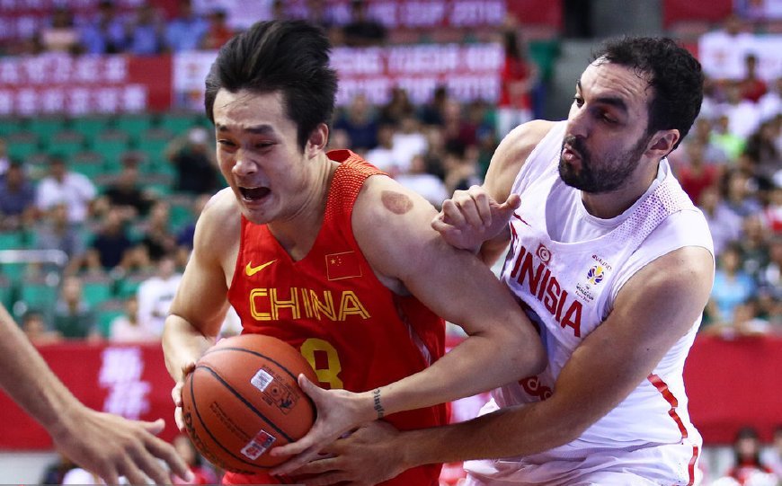 中国队险胜印尼队，黄鸭组合高光表现的简单介绍