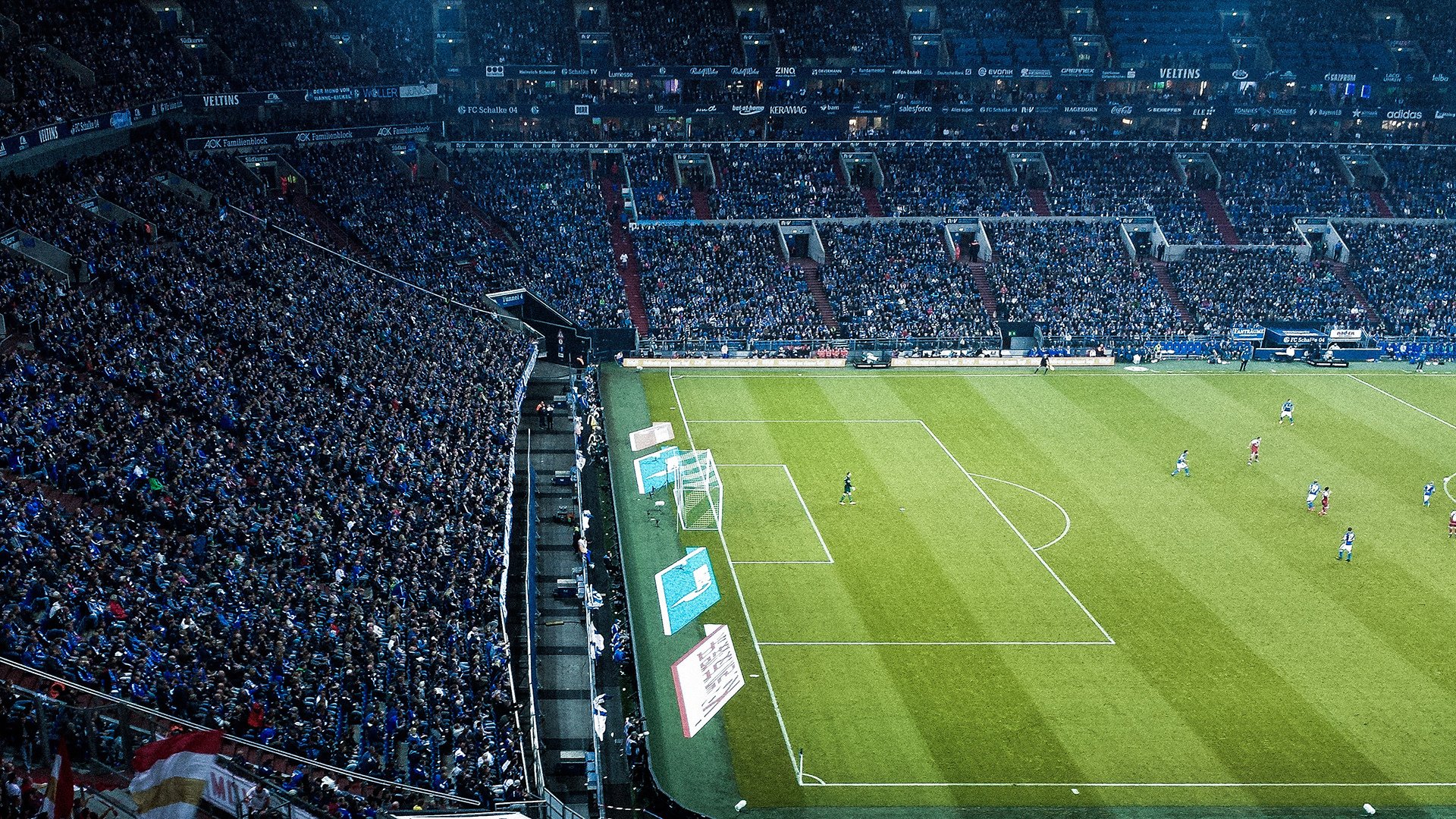 旧王退场,当皮亚斯特里点燃的火星点燃梅赛德斯的黄昏