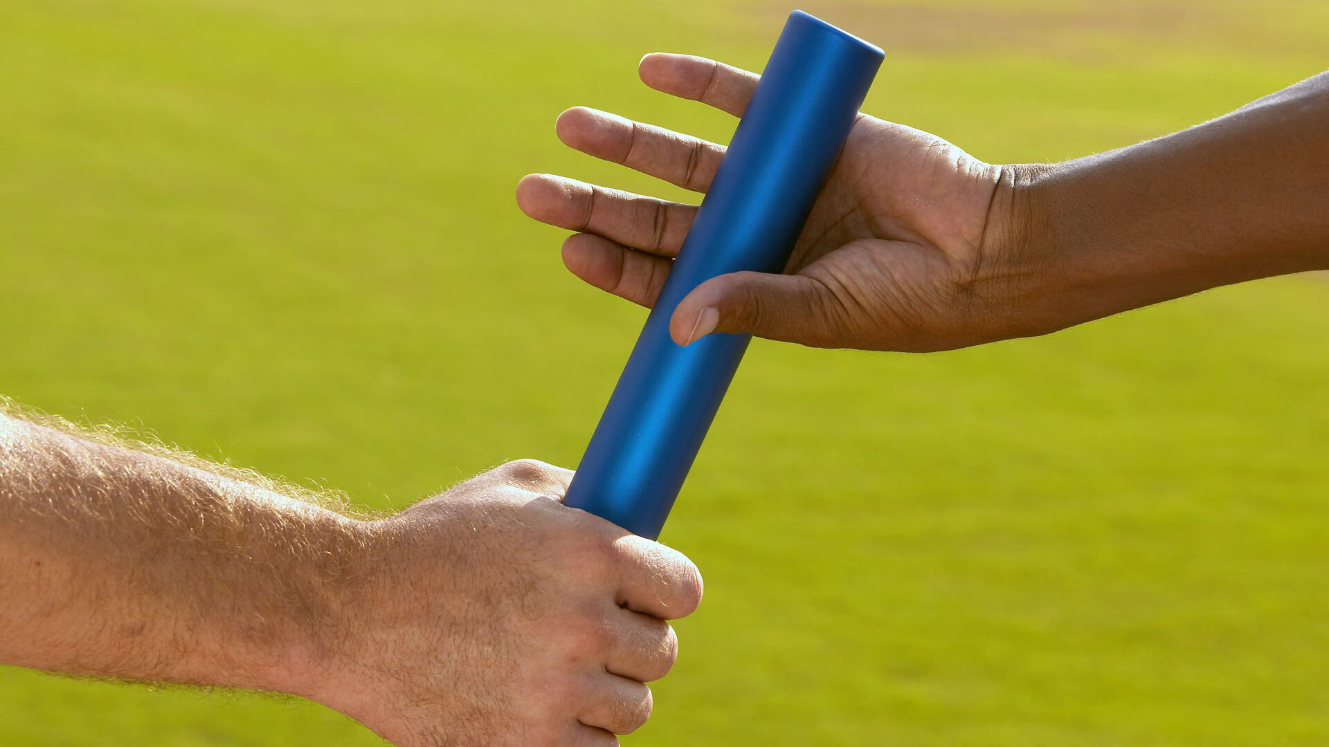 开云体育入口-皮亚斯特里关键制胜，迈凯伦逆转哈斯车队上演翻盘好戏